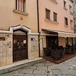 Royal City Centar - Happy Rentals