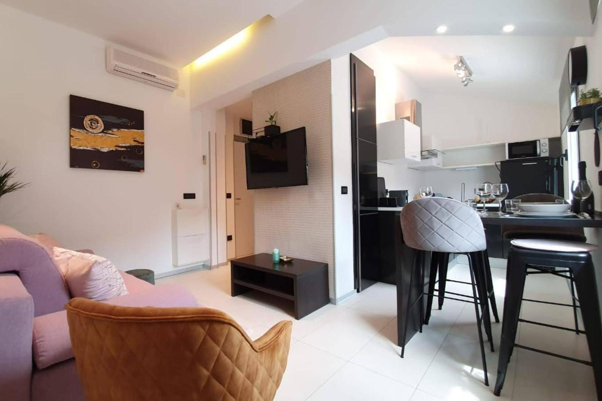 Apartman Royal Centar - Happy Pula